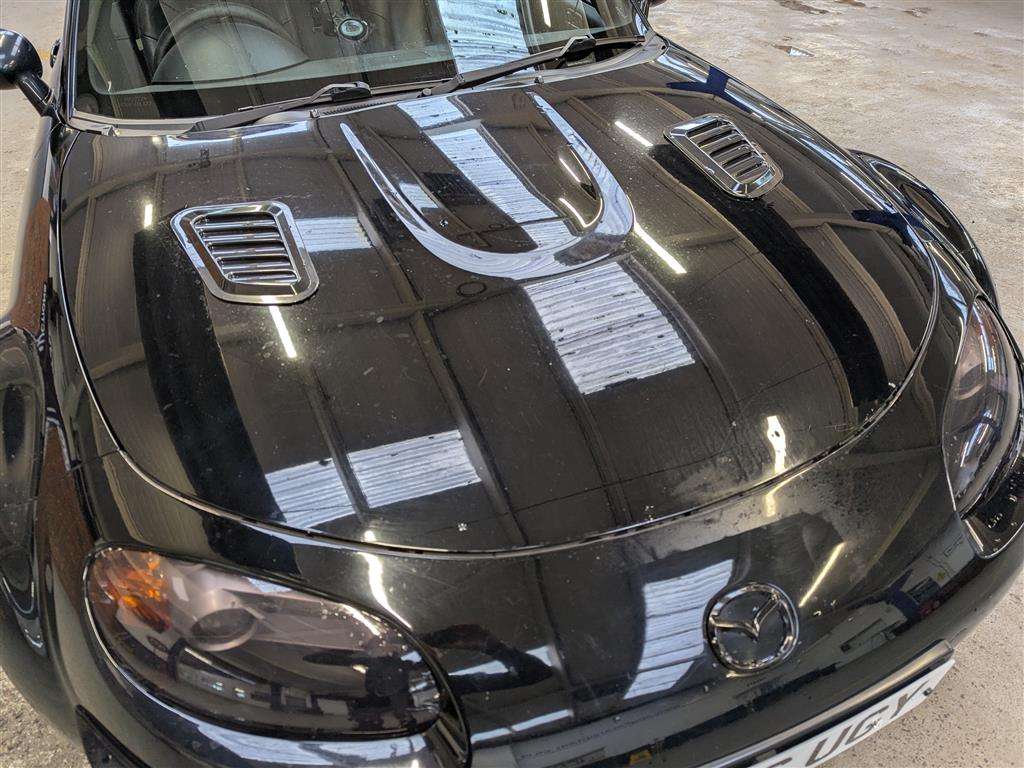 <p>2006 MAZDA MX-5</p>