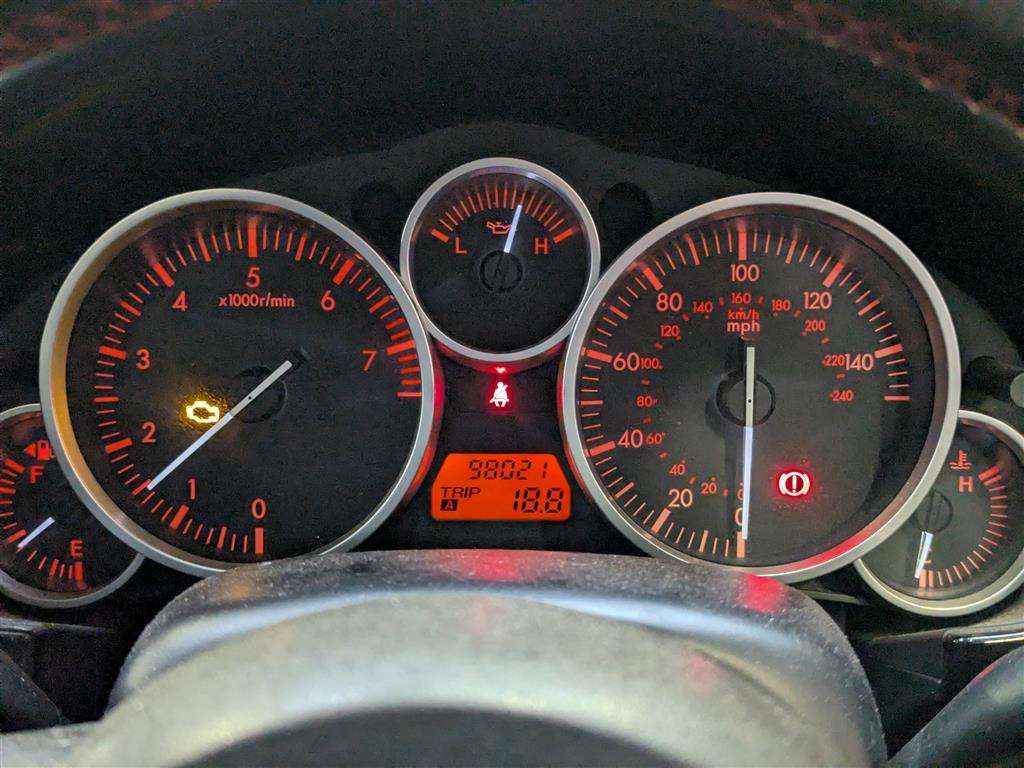 <p>2006 MAZDA MX-5</p>