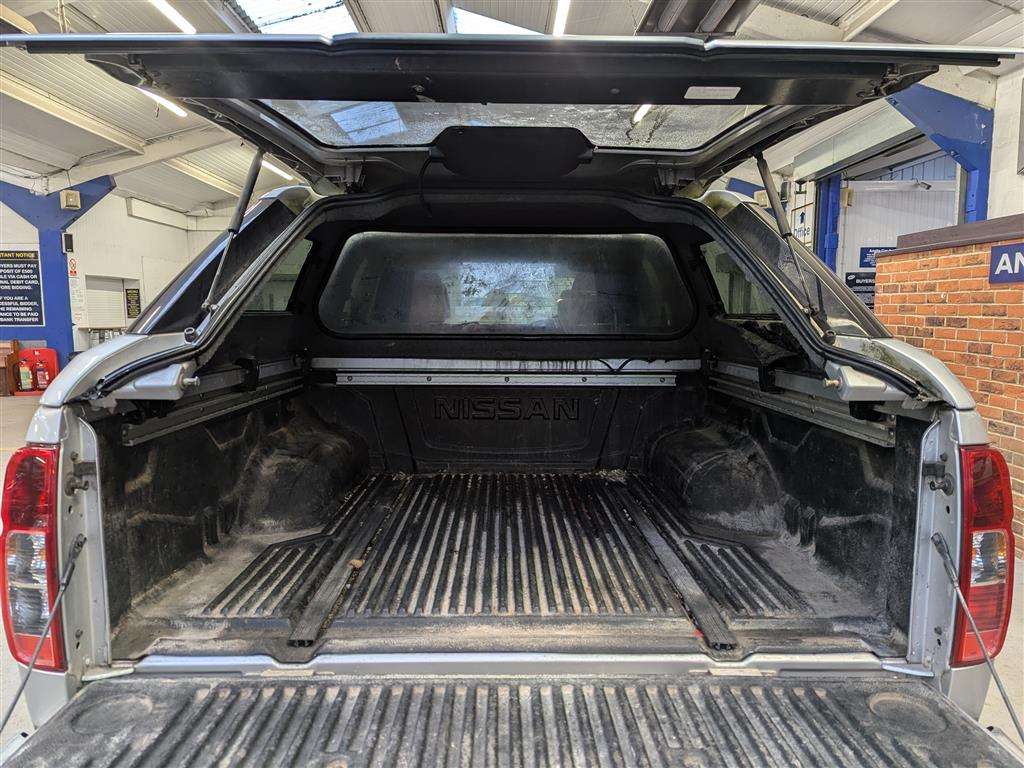 <p>2013 NISSAN NAVARA TEKNA DCI</p>