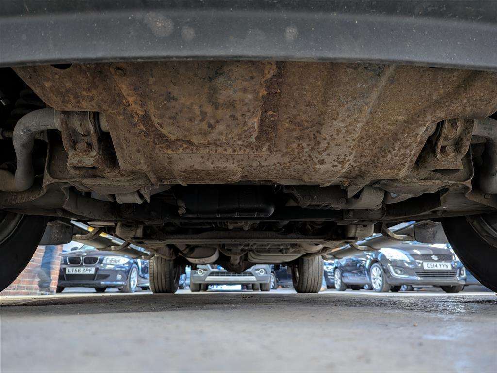 <p>2013 NISSAN NAVARA TEKNA DCI</p>