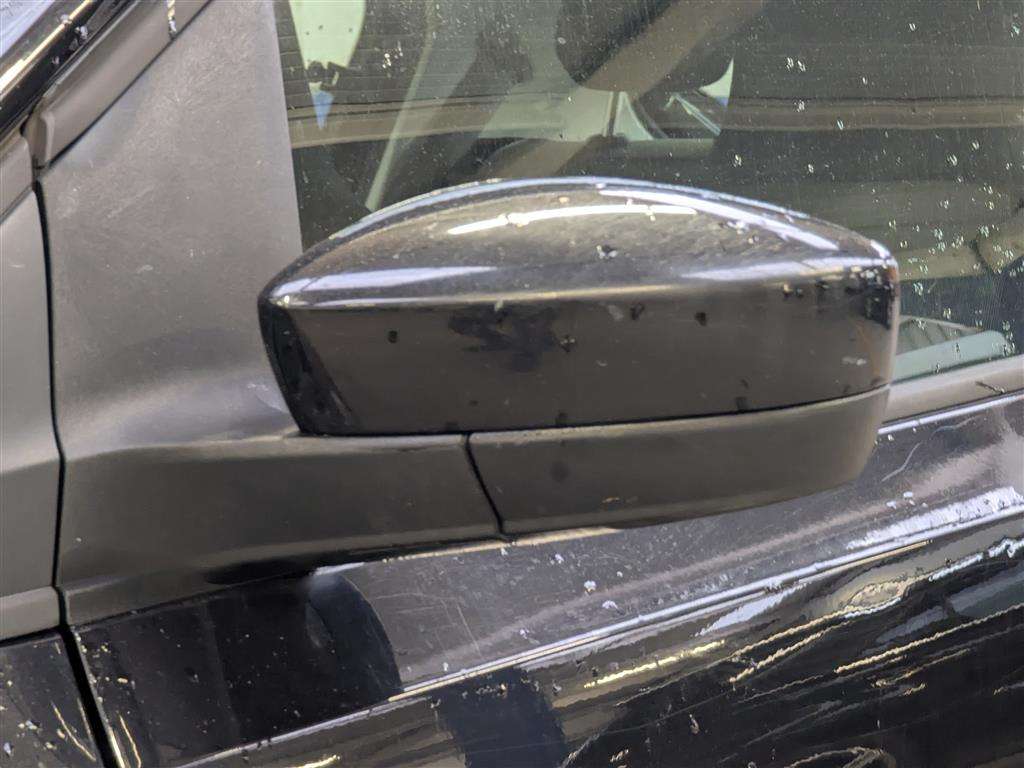 <p>2013 VOLKSWAGEN MOVE UP</p>