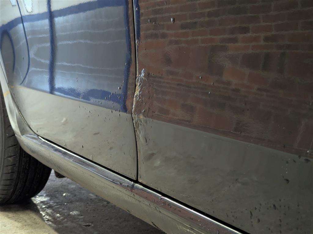 <p>2013 VOLKSWAGEN MOVE UP</p>