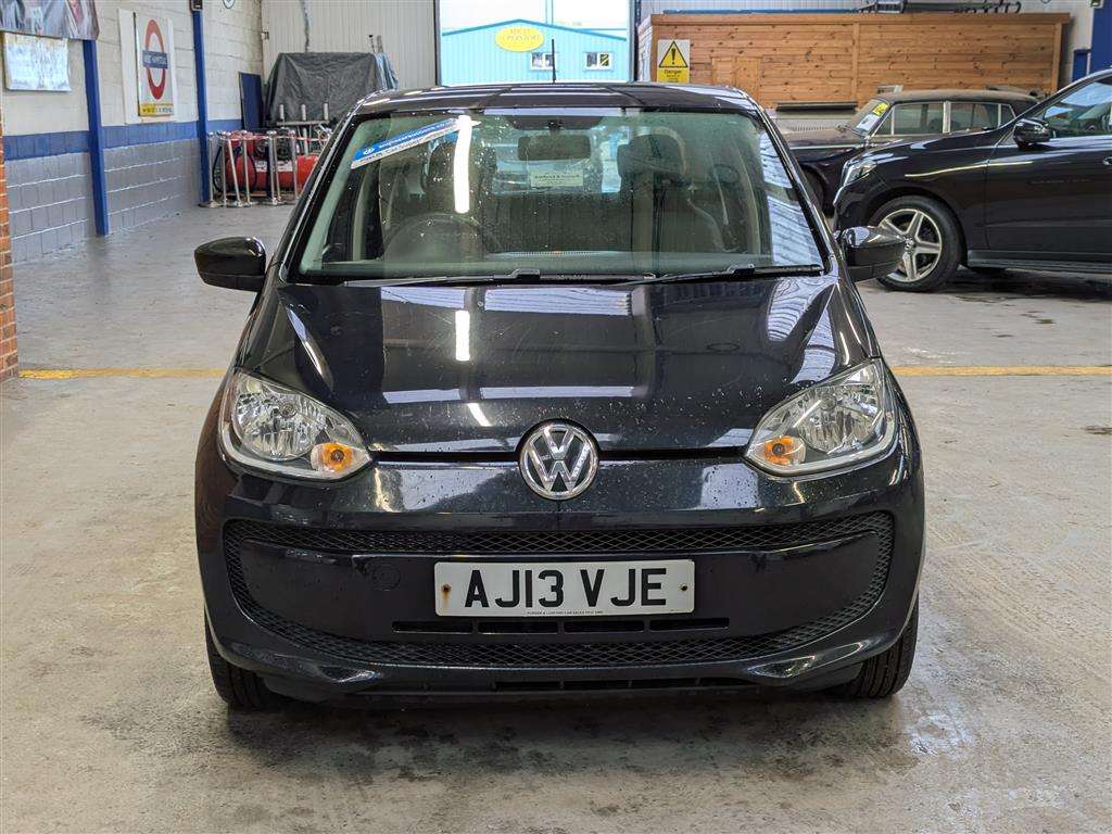 <p>2013 VOLKSWAGEN MOVE UP</p>