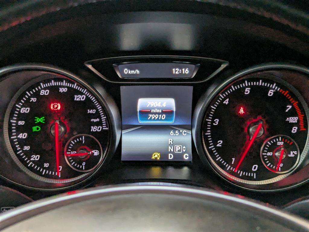 <p>2016 MERCEDES-BENZ A 250 4MATIC AMG PREMIUM</p>