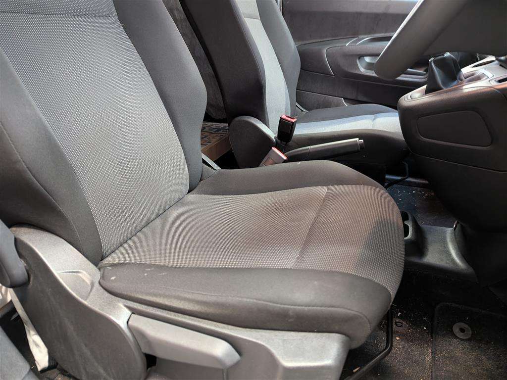 <p>2021 VAUXHALL COMBO 2300 DYNAMIC TD</p>