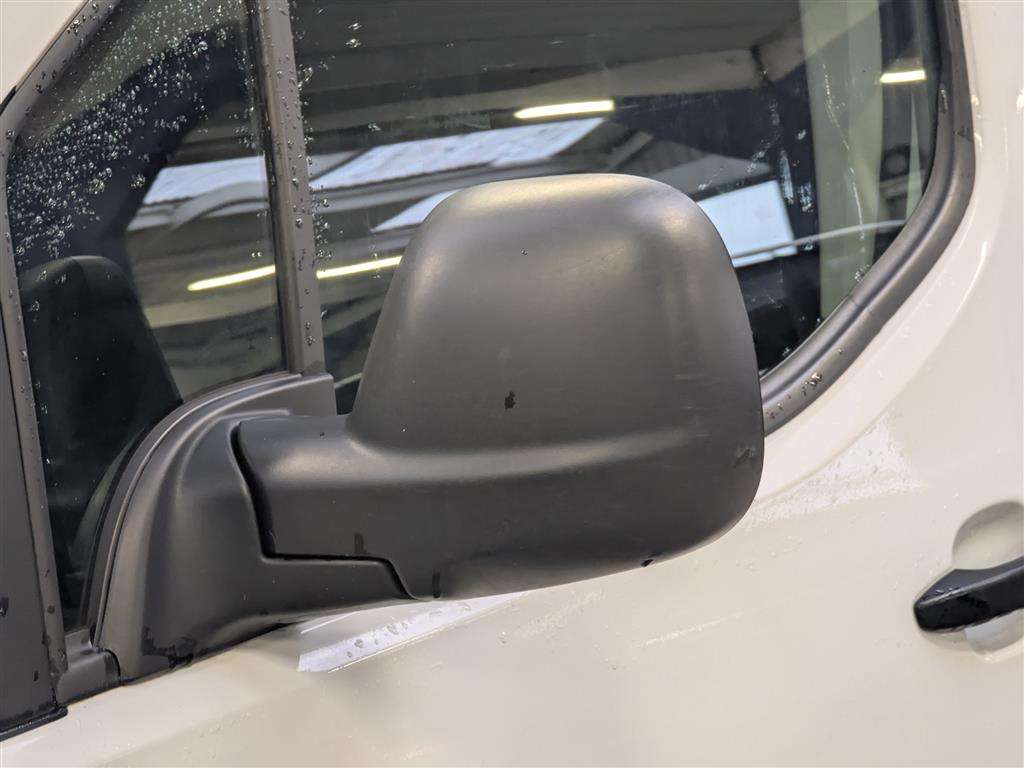 <p>2021 VAUXHALL COMBO 2300 DYNAMIC TD</p>