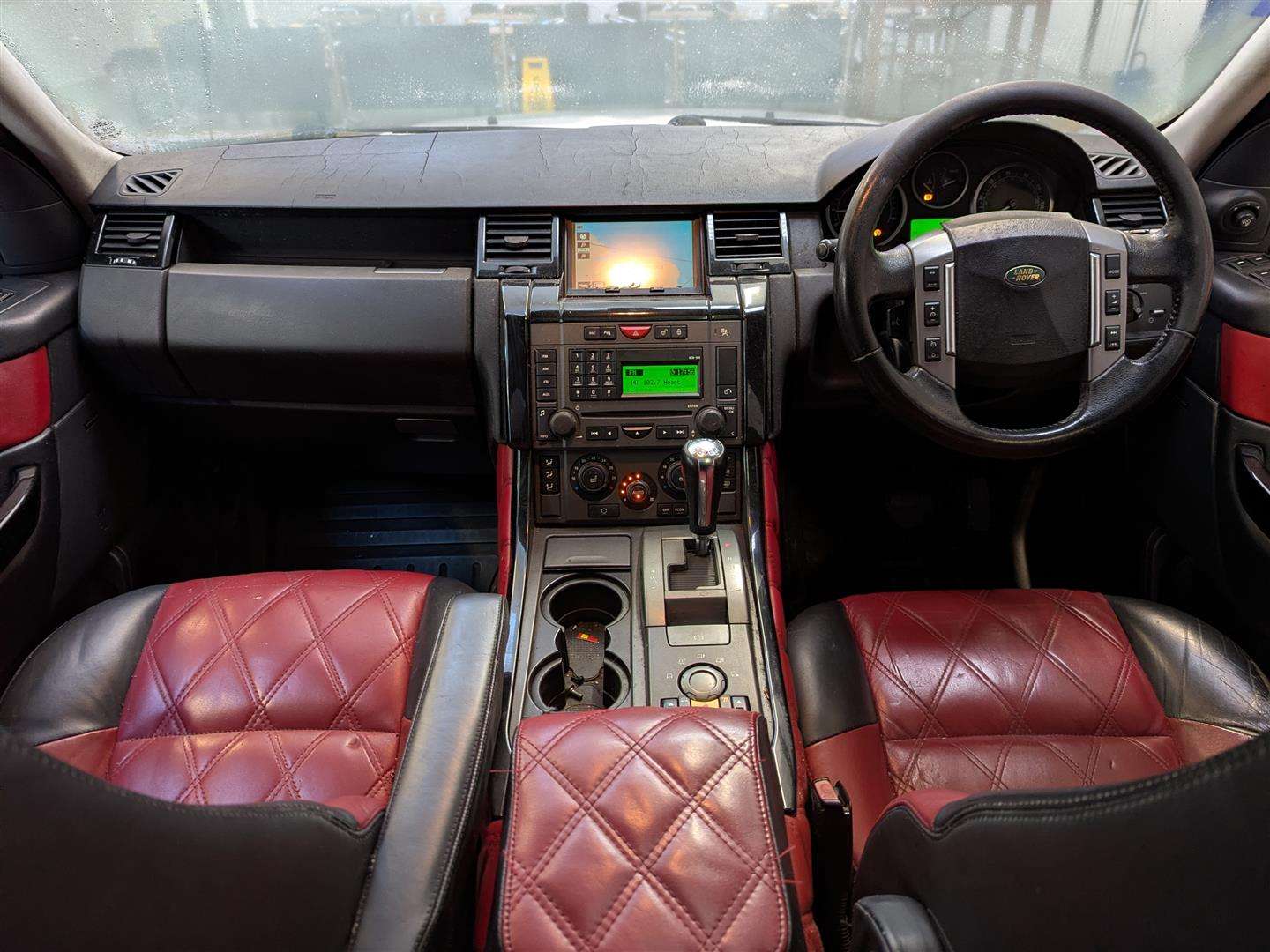 <p>2005 LAND ROVER RANGEROVER SPT TDV6 HSE A</p>