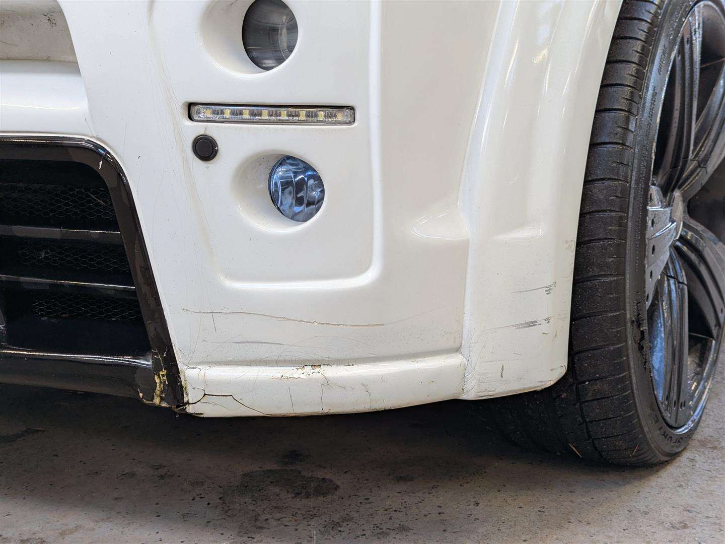 <p>2005 LAND ROVER RANGEROVER SPT TDV6 HSE A</p>