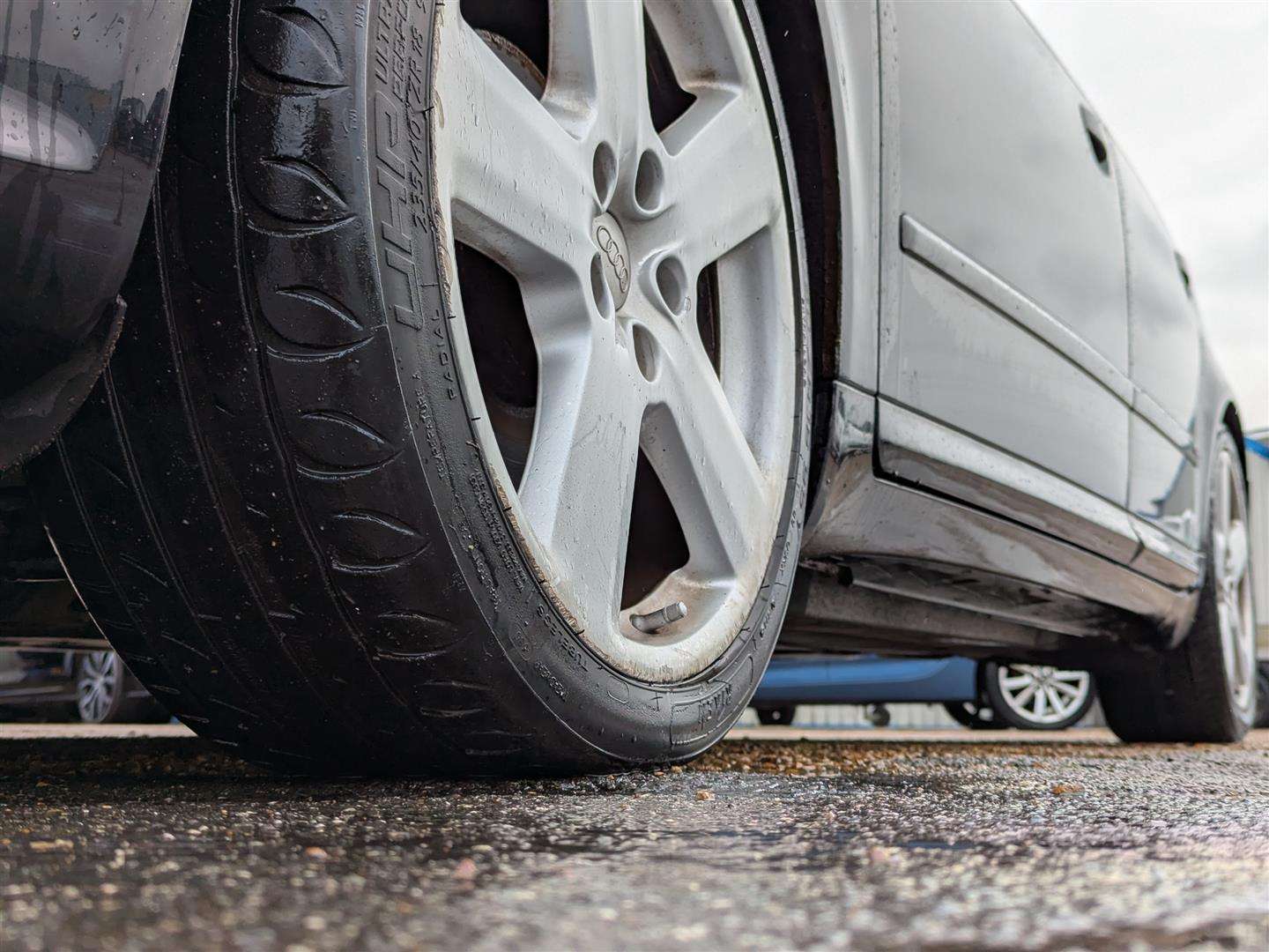 <p>2007 AUDI A4 AVANT S LINE TDI 140</p>