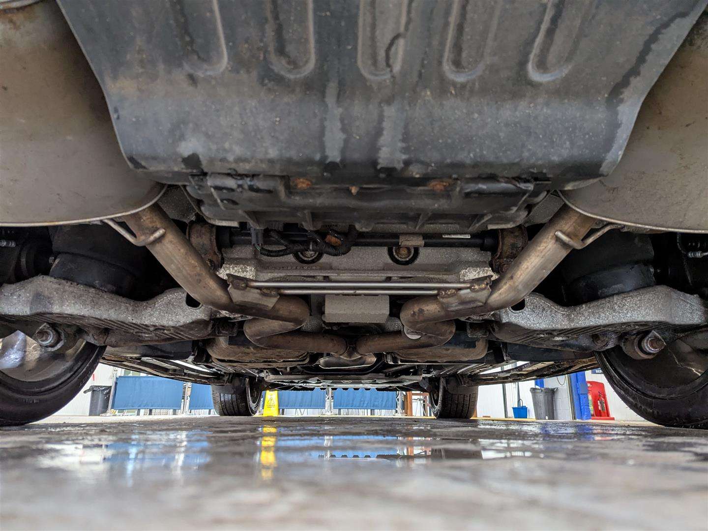 <p>2016 LAND ROVER RANGE ROVER VOGUE TDV6 AU</p>