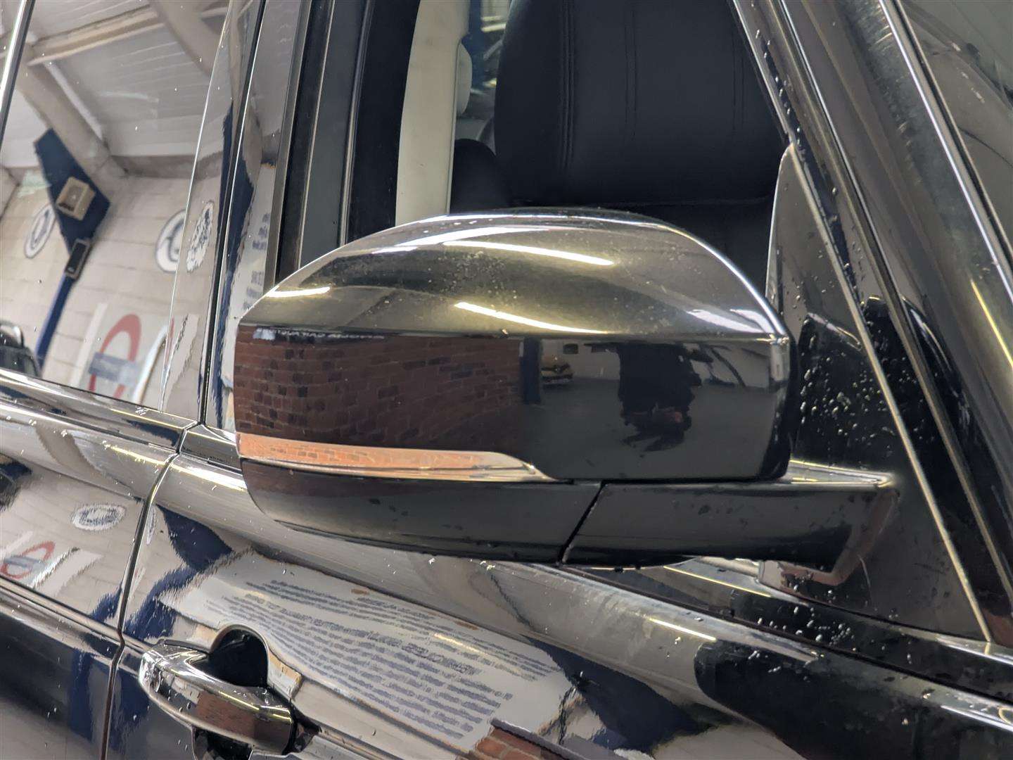 <p>2016 LAND ROVER RANGE ROVER VOGUE TDV6 AU</p>