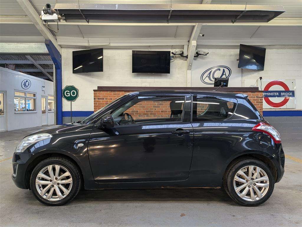 <p>2014 SUZUKI SWIFT SZ3</p>