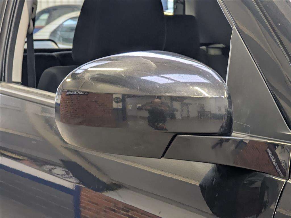 <p>2014 SUZUKI SWIFT SZ3</p>