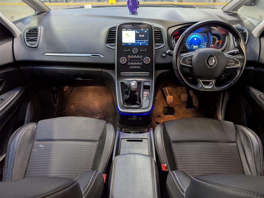 <p>2017 RENAULT GRAND SCENIC DYNAMIQUE NA</p>