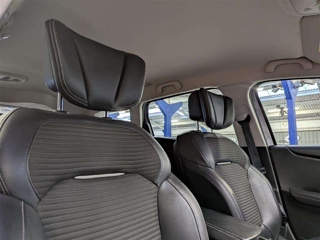 <p>2017 RENAULT GRAND SCENIC DYNAMIQUE NA</p>