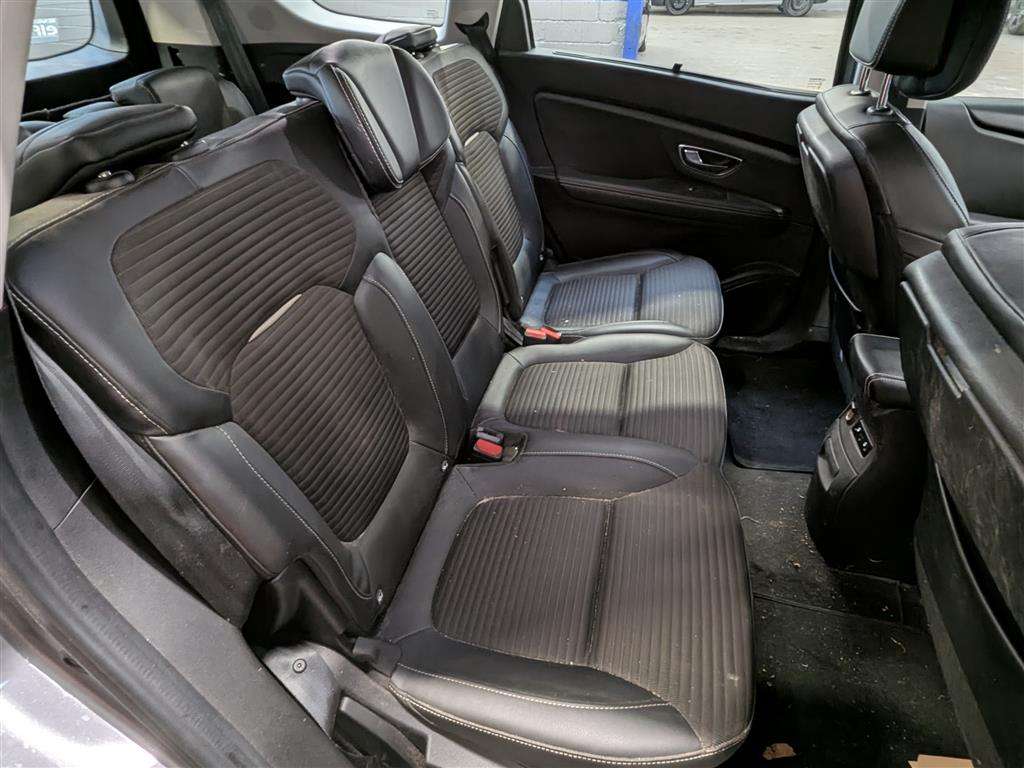 <p>2017 RENAULT GRAND SCENIC DYNAMIQUE NA</p>