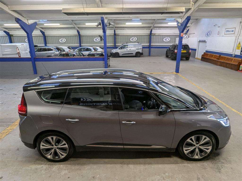 <p>2017 RENAULT GRAND SCENIC DYNAMIQUE NA</p>