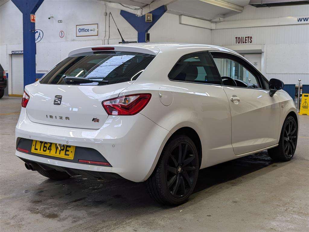 <p>2014 SEAT IBIZA FR TSI</p>