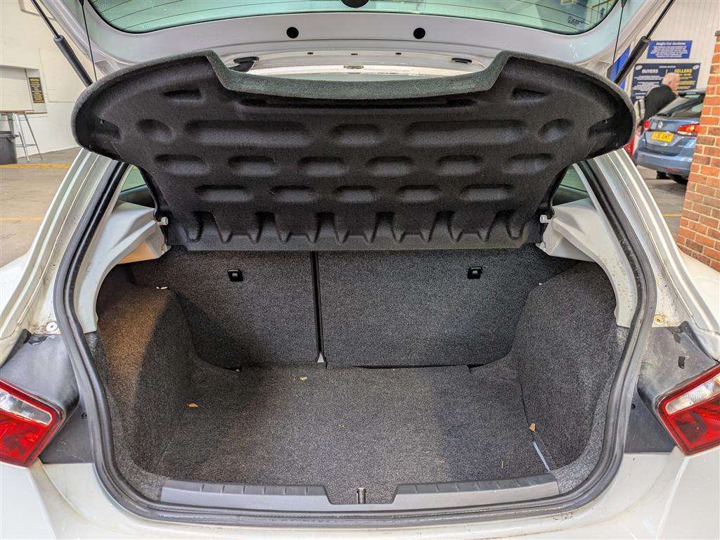 <p>2014 SEAT IBIZA FR TSI</p>