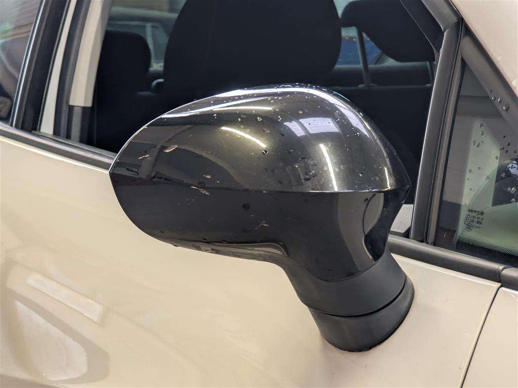 <p>2014 SEAT IBIZA FR TSI</p>