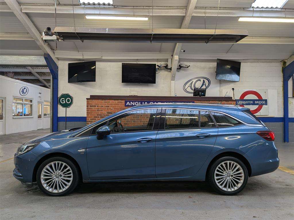 <p>2016 VAUXHALL ASTRA ELITE S/S AUTO</p>