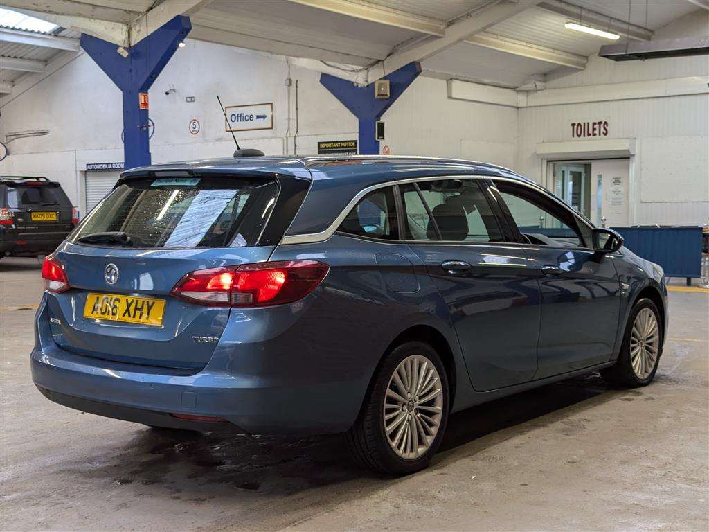 <p>2016 VAUXHALL ASTRA ELITE S/S AUTO</p>