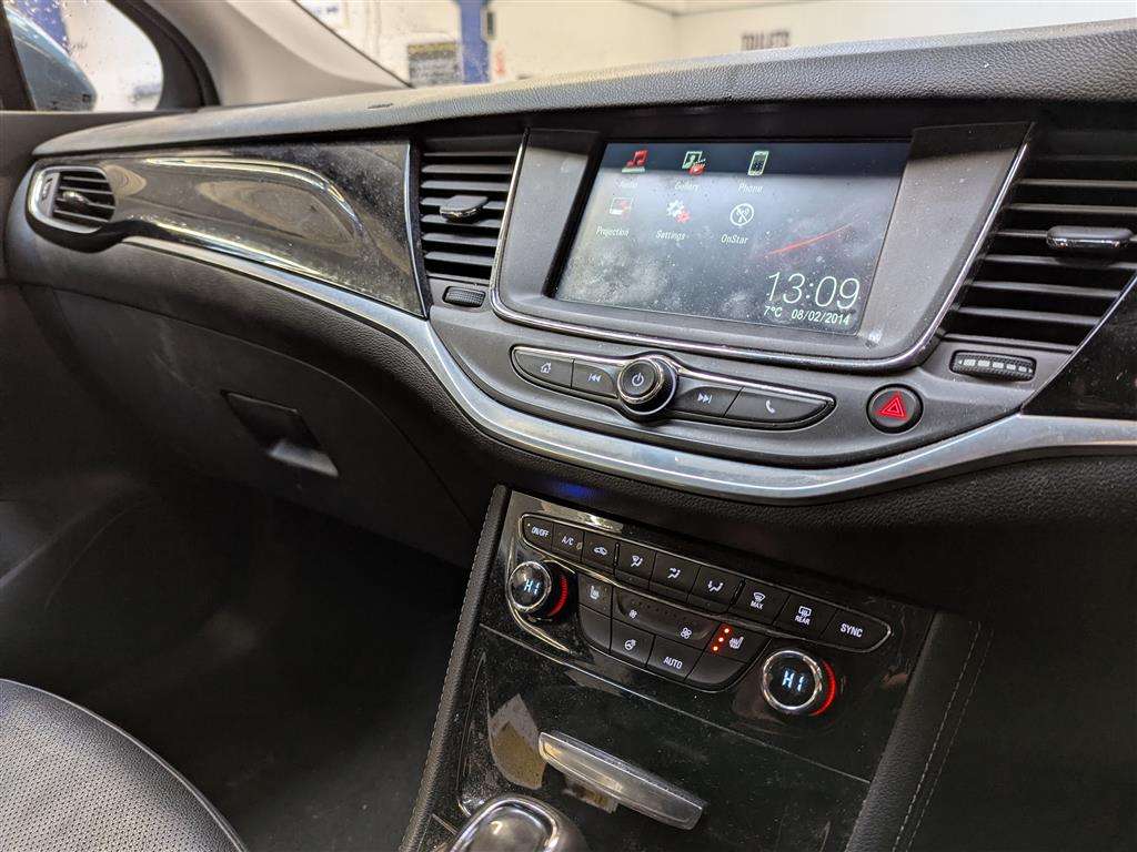 <p>2016 VAUXHALL ASTRA ELITE S/S AUTO</p>