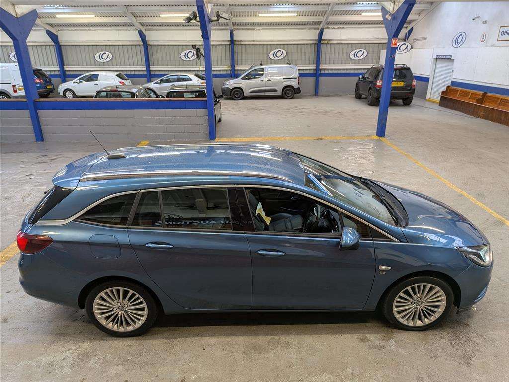 <p>2016 VAUXHALL ASTRA ELITE S/S AUTO</p>