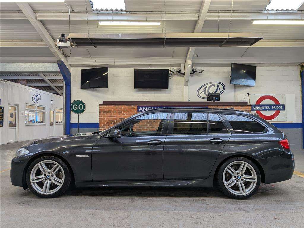 <p>2011 BMW 530D M SPORT AUTO</p>
