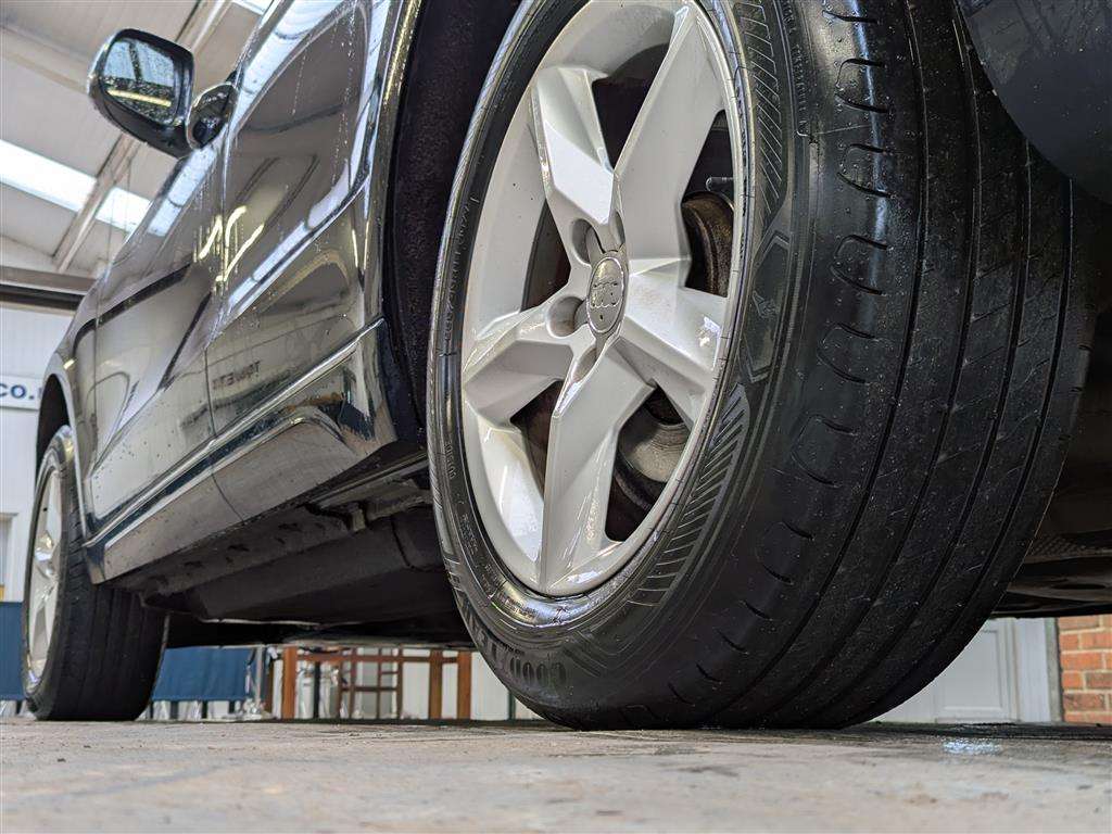 <p>2014 AUDI Q5 SE TFSI QUATTRO AUTO</p>