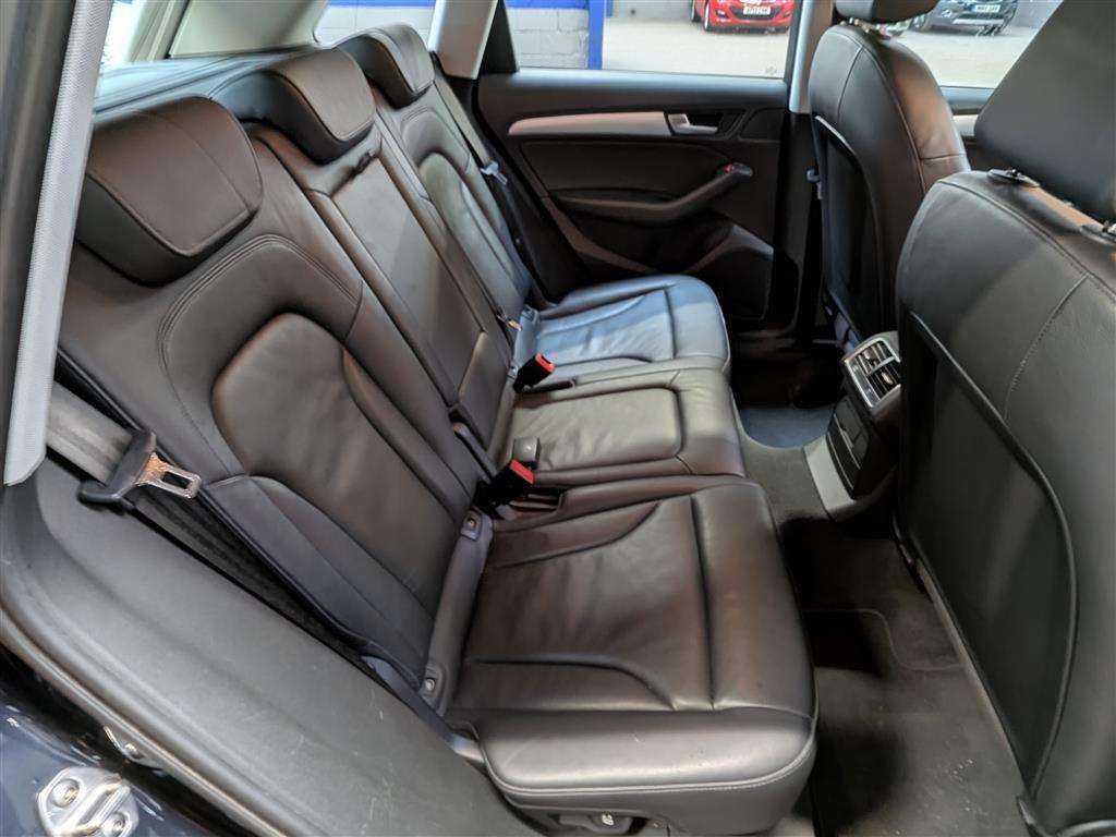 <p>2014 AUDI Q5 SE TFSI QUATTRO AUTO</p>