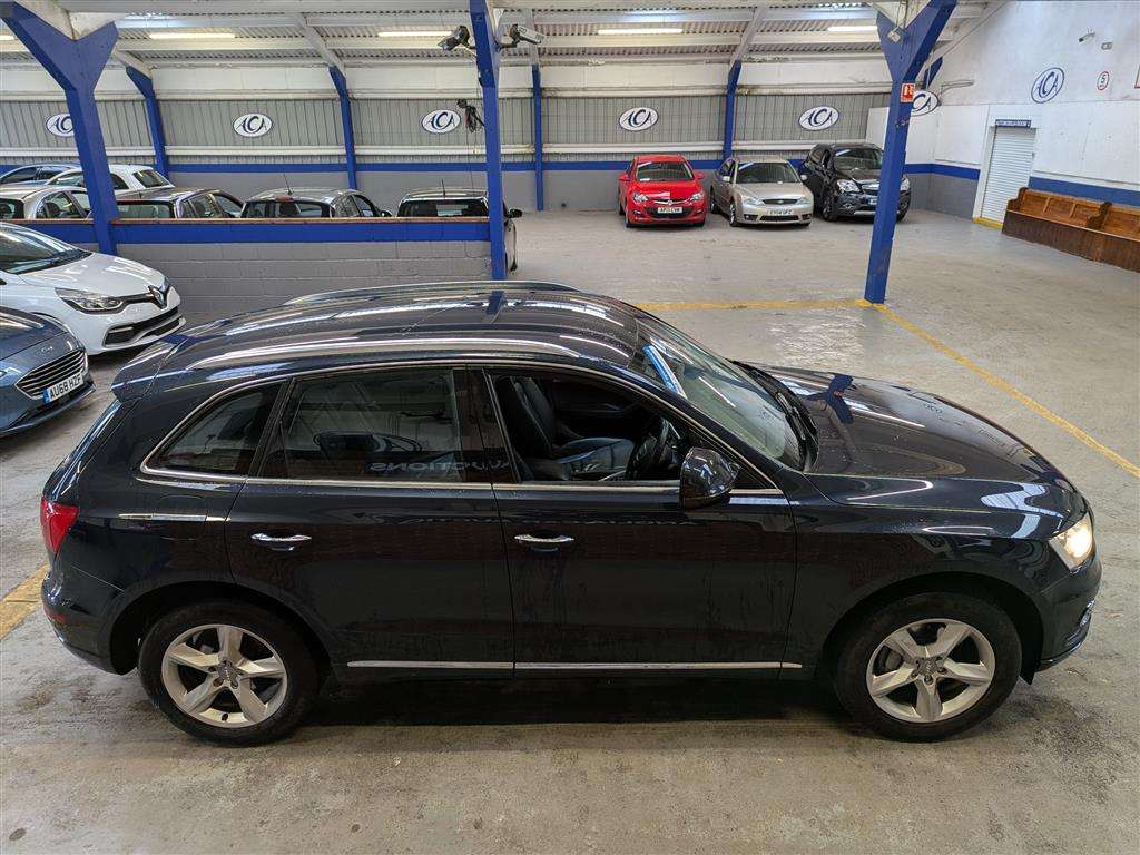 <p>2014 AUDI Q5 SE TFSI QUATTRO AUTO</p>