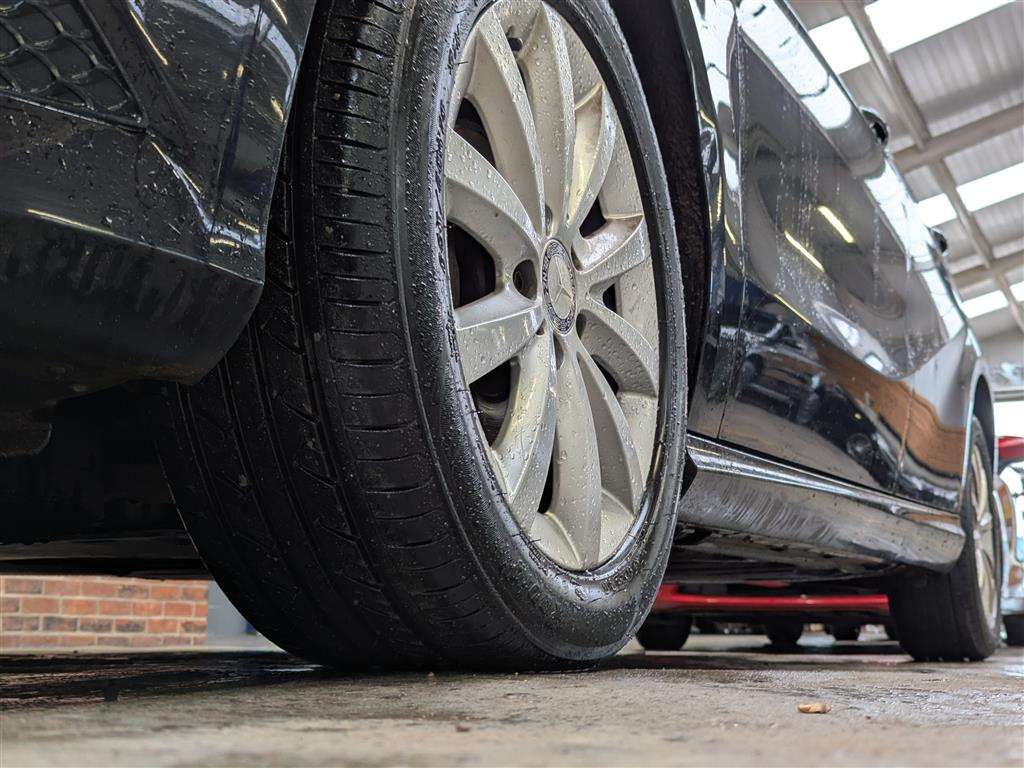 <p>2013 MERCEDES-BENZ A180 BLUEEFFICIENCY SE CD</p>