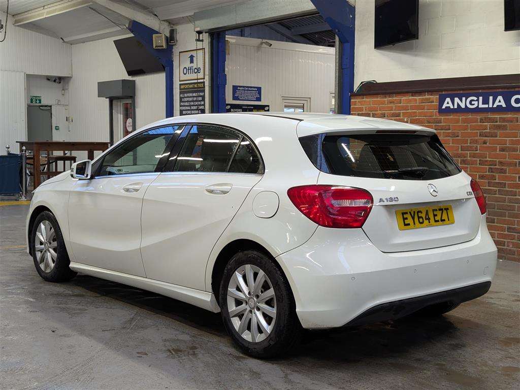 <p>2014 MERCEDES-BENZ A180 SE ECO CDI</p>