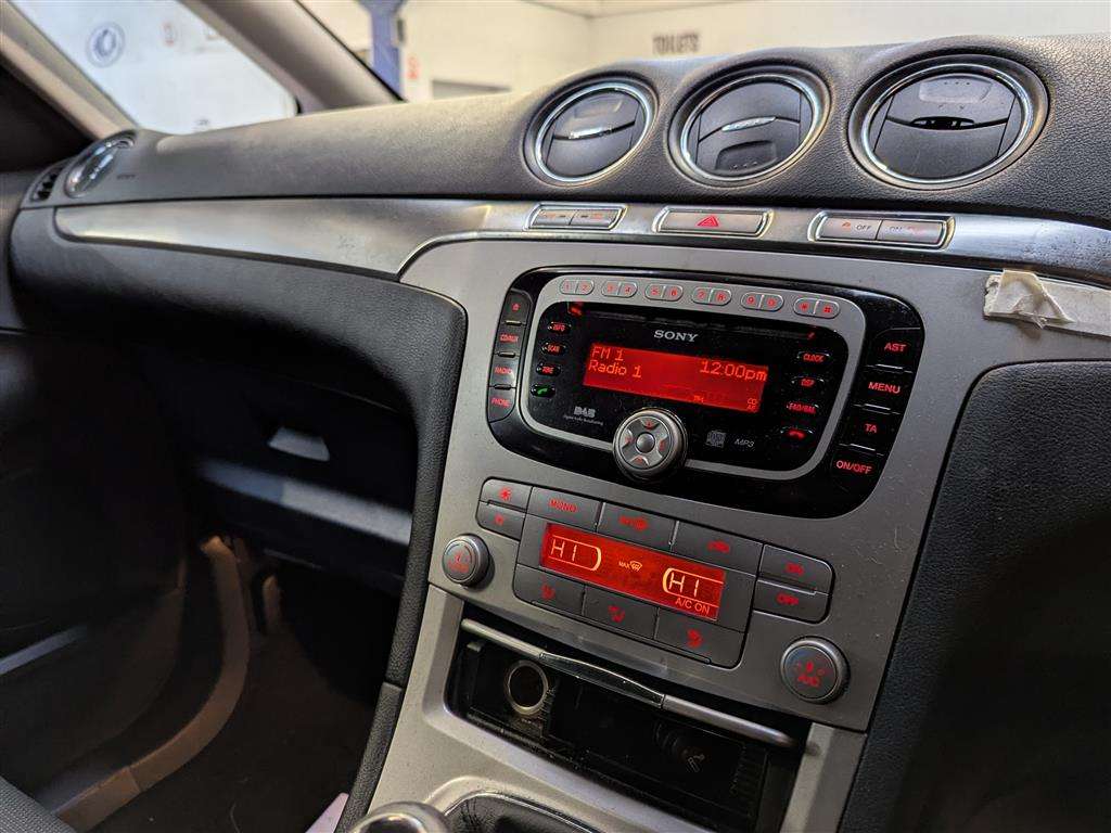 <p>2009 FORD S-MAX TITANIUM TDCI 143</p>