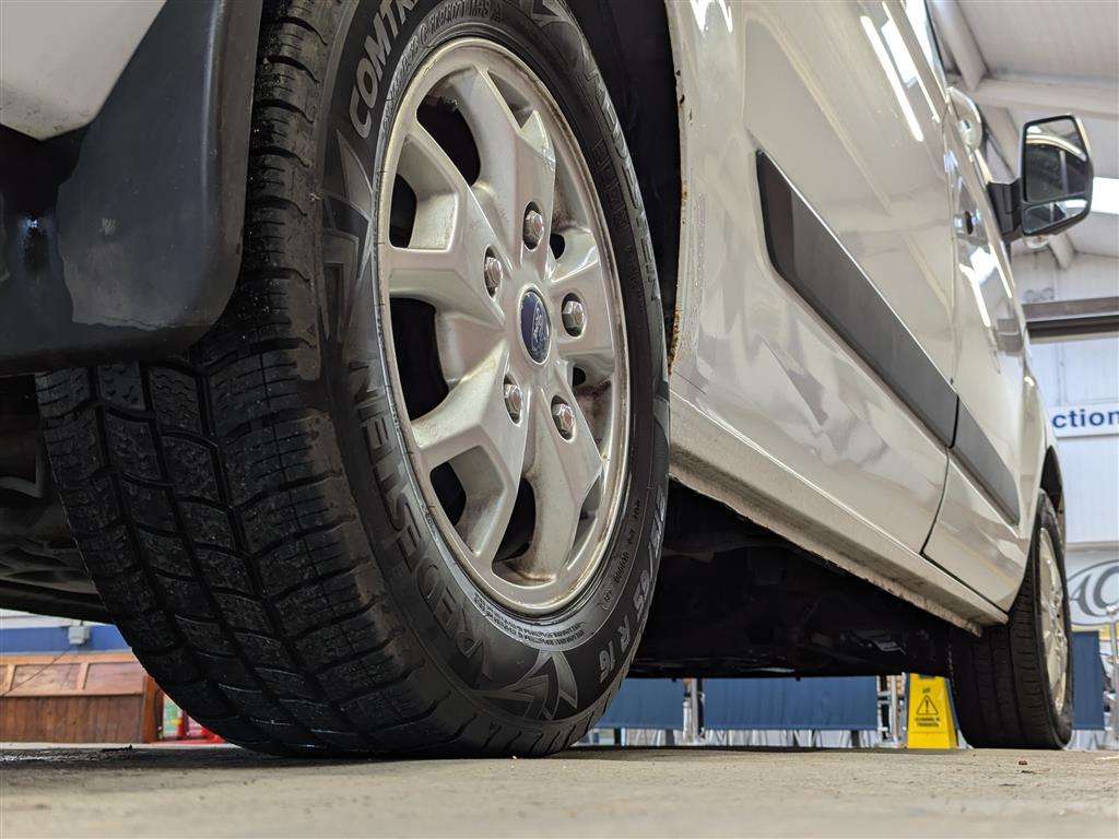 <p>2014 FORD TRANSIT CUSTOM 270 LTD E-</p>