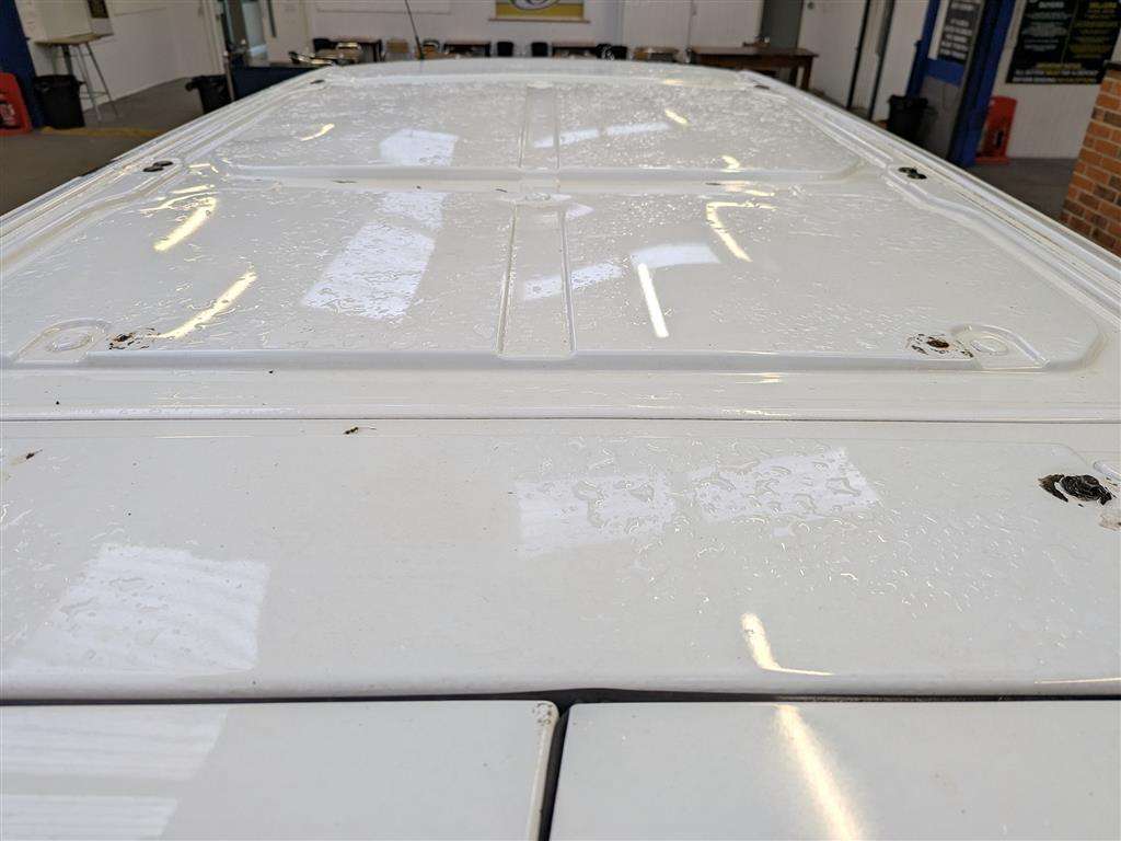 <p>2014 FORD TRANSIT CUSTOM 270 LTD E-</p>