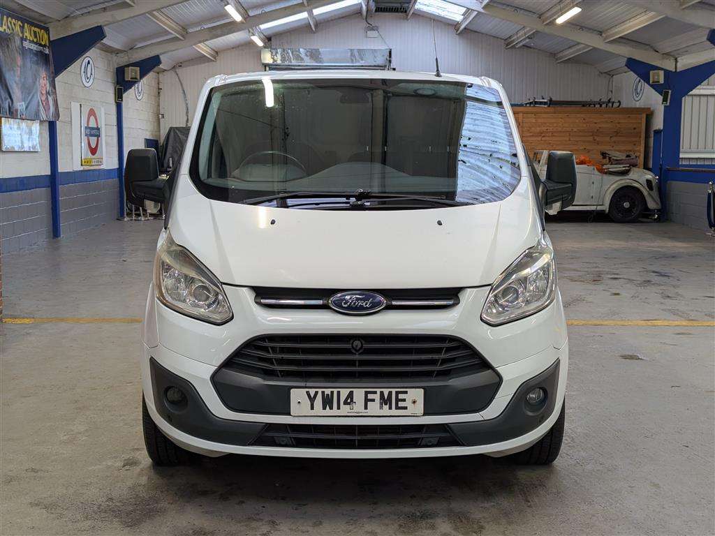 <p>2014 FORD TRANSIT CUSTOM 270 LTD E-</p>