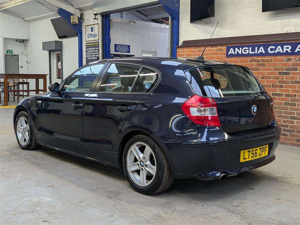 <p>2006 BMW 118I SPORT AUTO</p>