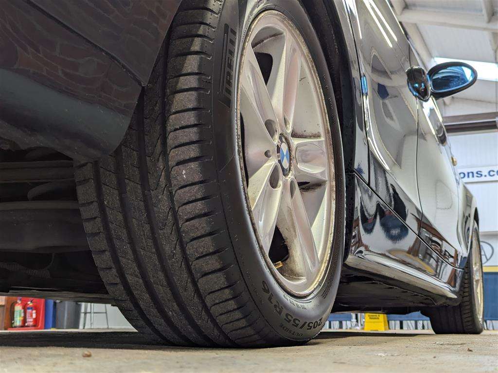 <p>2006 BMW 118I SPORT AUTO</p>