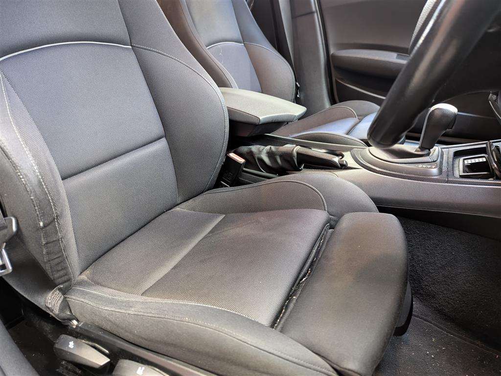 <p>2006 BMW 118I SPORT AUTO</p>