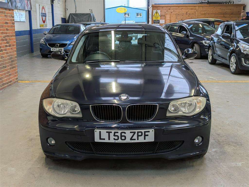 <p>2006 BMW 118I SPORT AUTO</p>