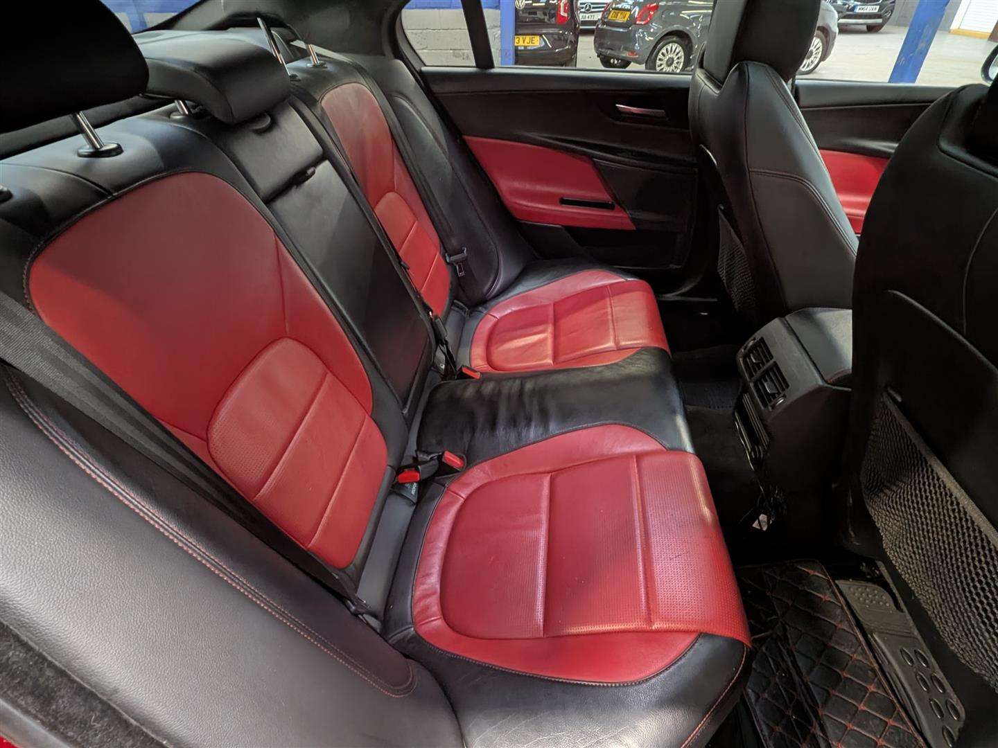 <p>2016 JAGUAR XE R-SPORT D AUTO</p>