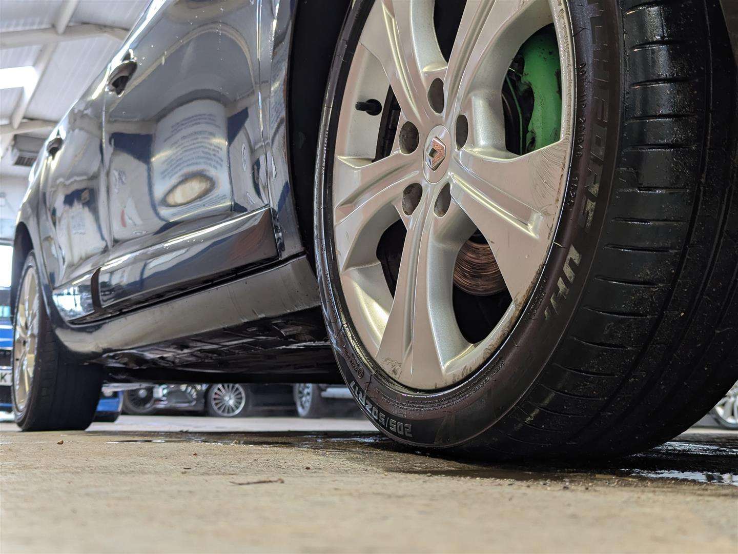 <p>2013 RENAULT MEGANE D-QUE TT ENERGY DC</p>