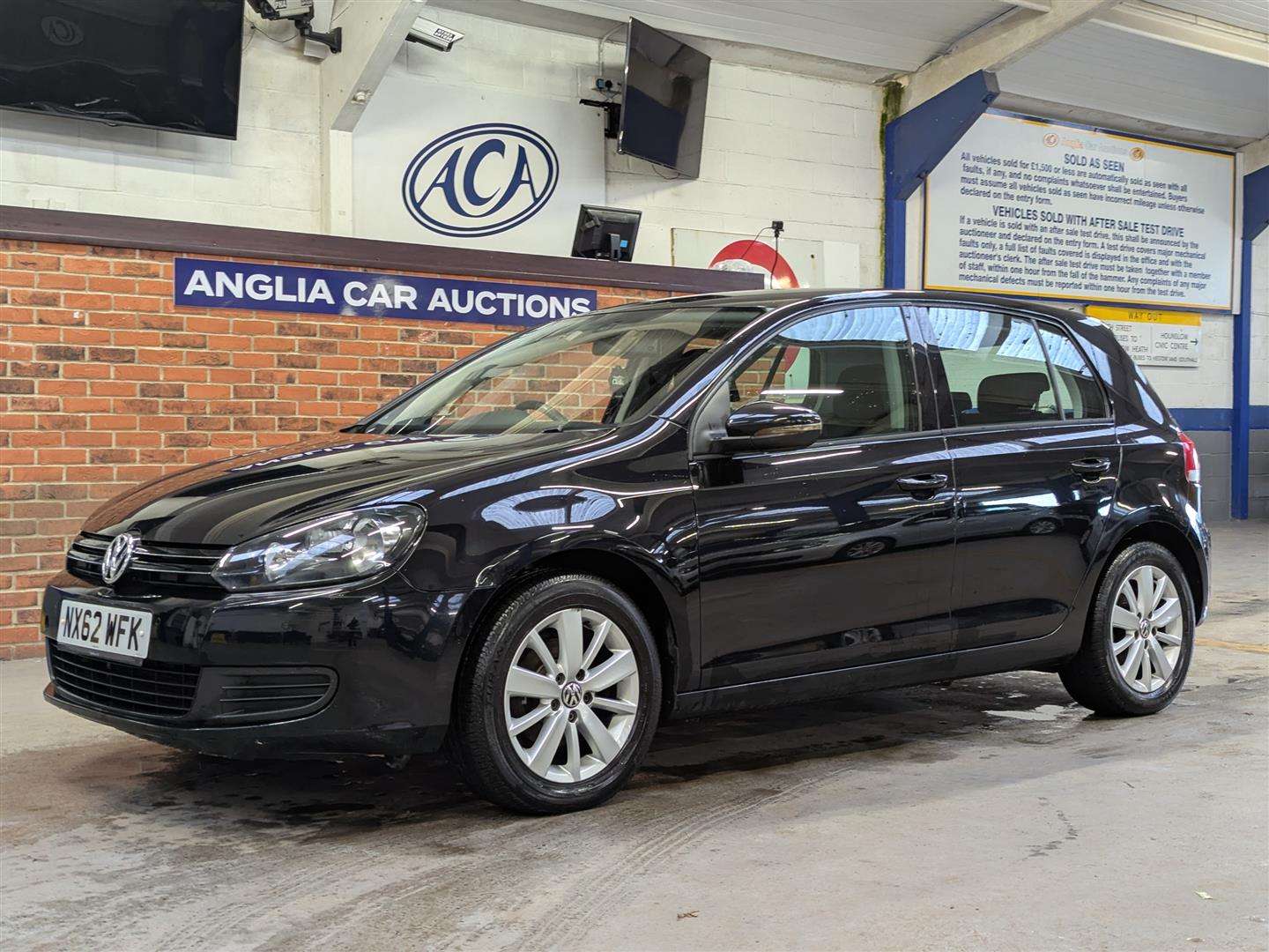 <p>2012 VOLKSWAGEN GOLF MATCH TDI B-TECH DSG</p>
