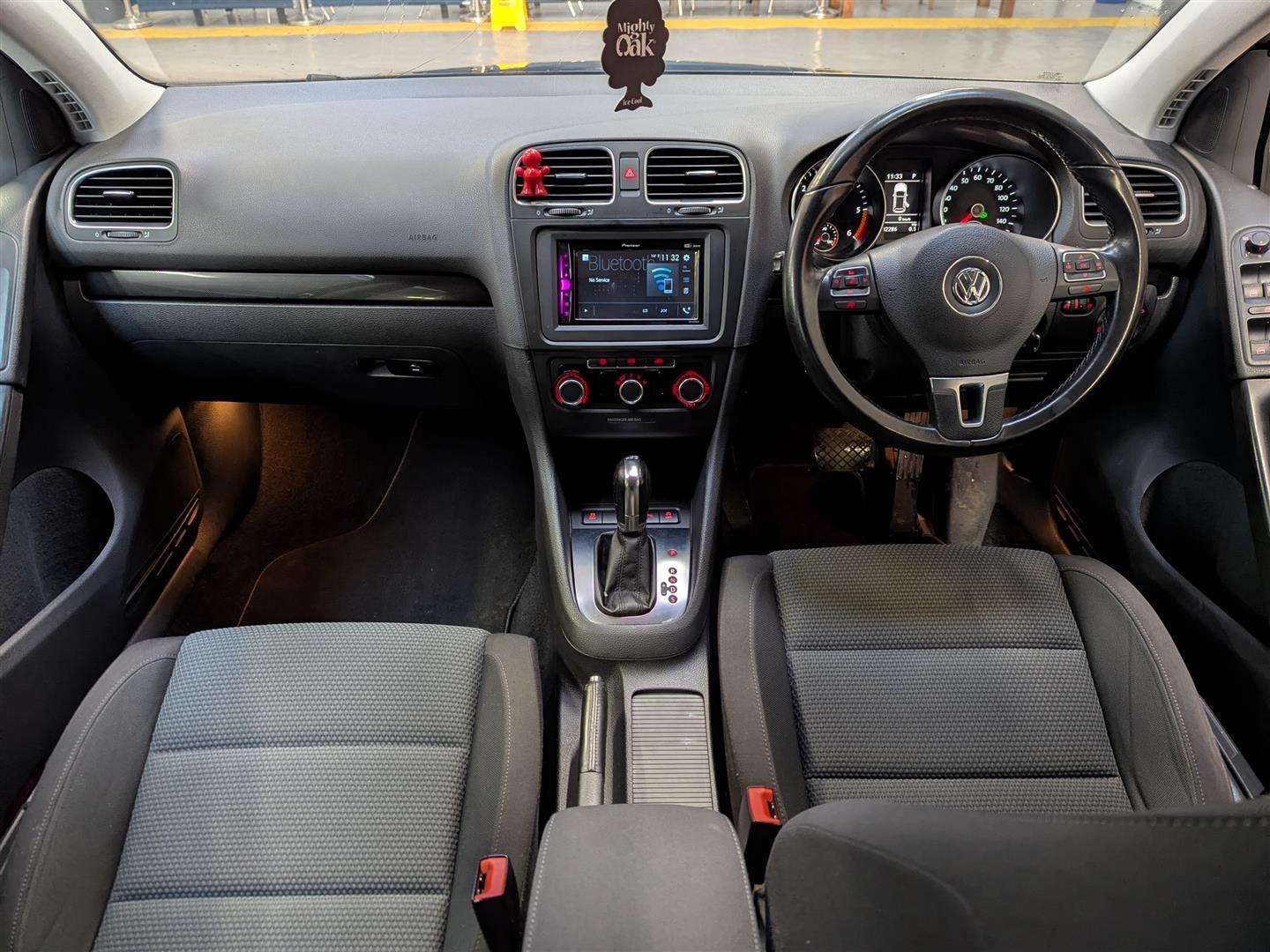 <p>2012 VOLKSWAGEN GOLF MATCH TDI B-TECH DSG</p>