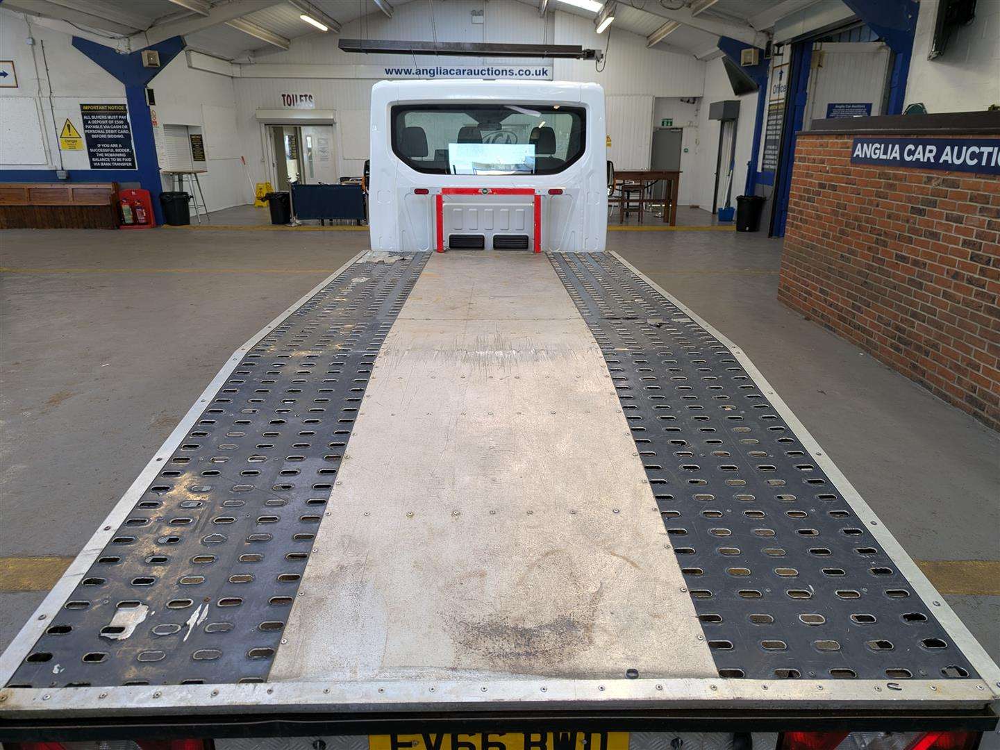 <p>2016 FORD TRANSIT 350 LWB</p>