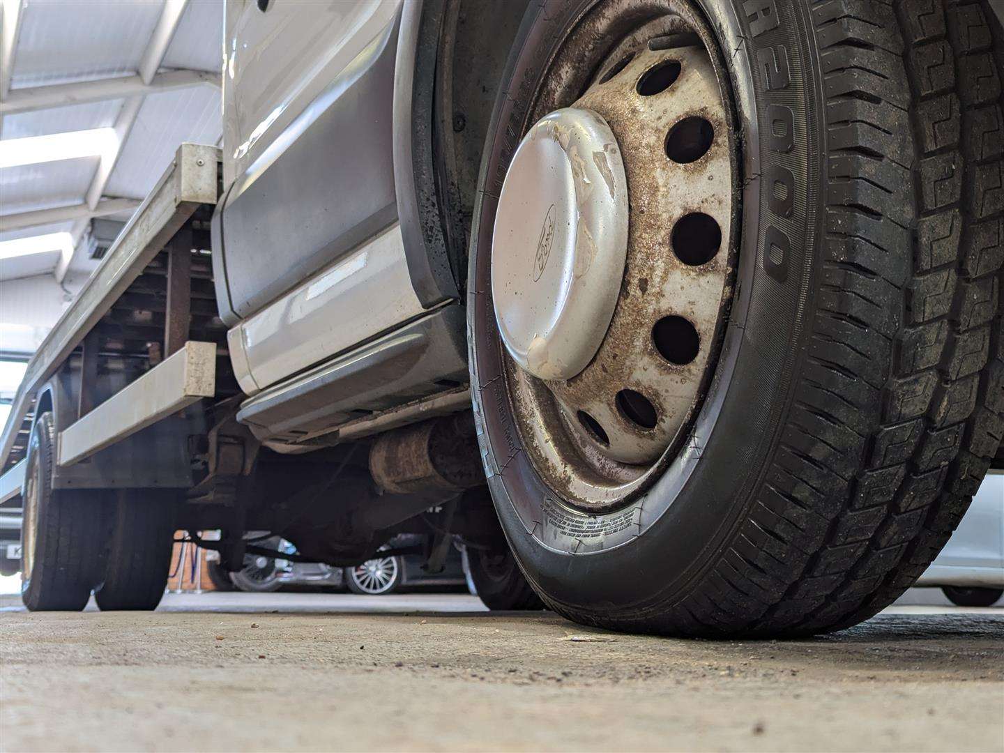 <p>2016 FORD TRANSIT 350 LWB</p>