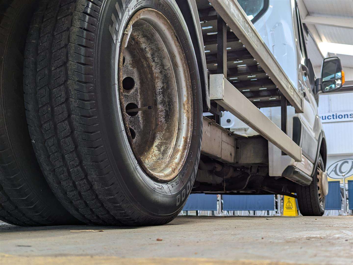 <p>2016 FORD TRANSIT 350 LWB</p>