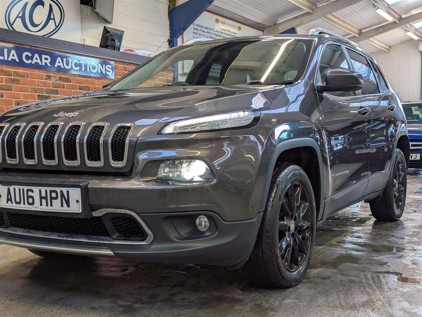 <p>2016 JEEP CHEROKEE LIMITED M-JET 4X</p>